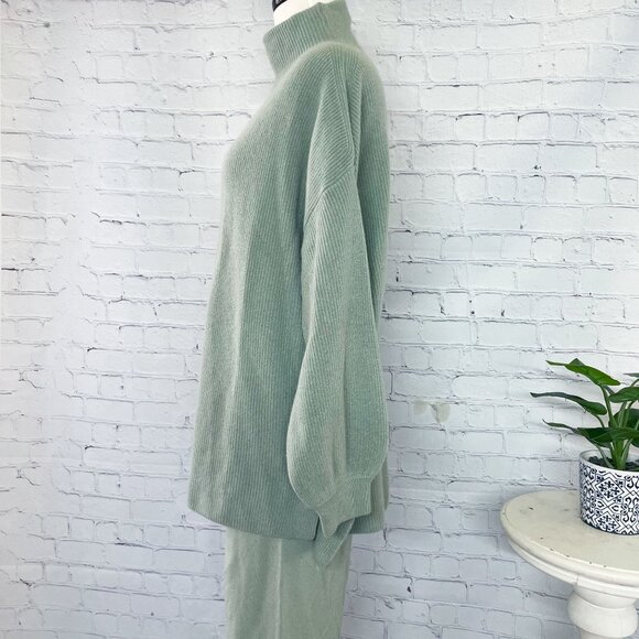NEW Alice + Olivia Caprice Drop Shoulder Tunic Sweater Wide Leg Knit Pants Sage - Picture 2 of 13